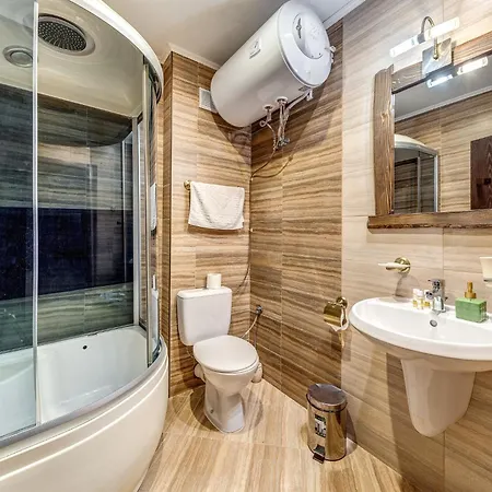 Orpheus Forest Apartment